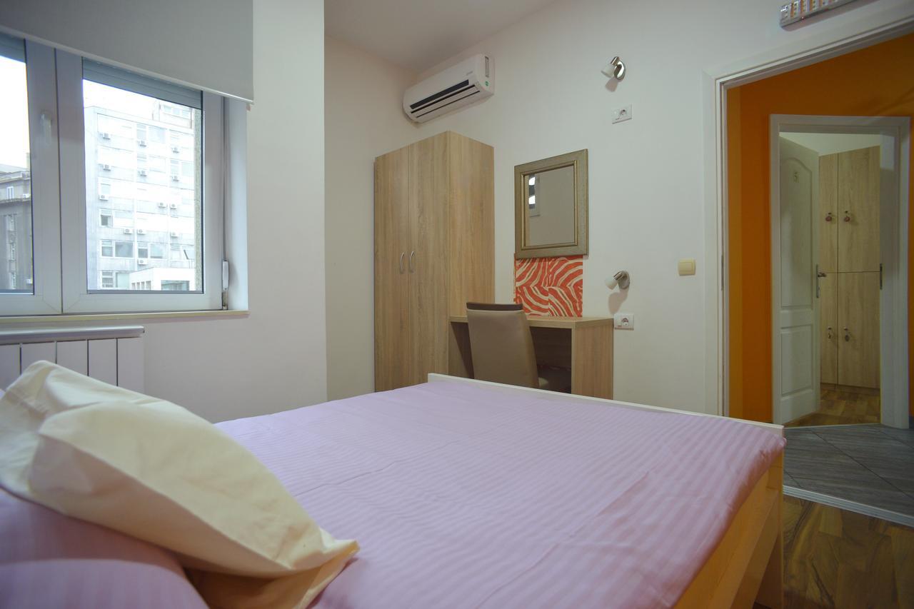 Stella Di Notte Hostel Beograd Bagian luar foto